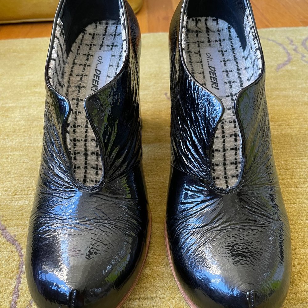 OH...Deer Black Patent Leather Fashion Booties 7-1/2 with new non-slip on soles